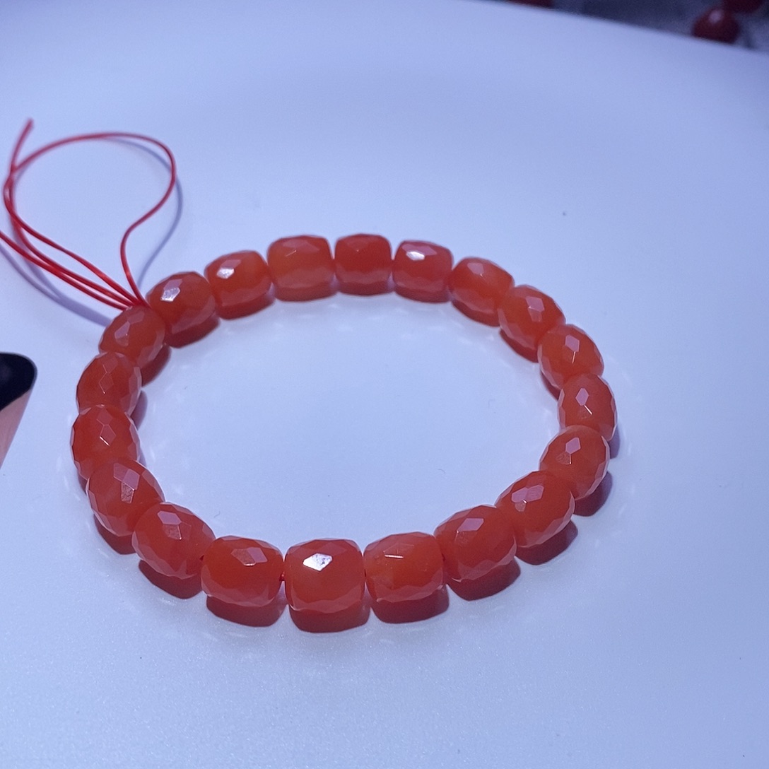 吉***久南红玛瑙未镶嵌手串卡8
