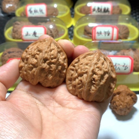 文玩核桃吊坠僧帽