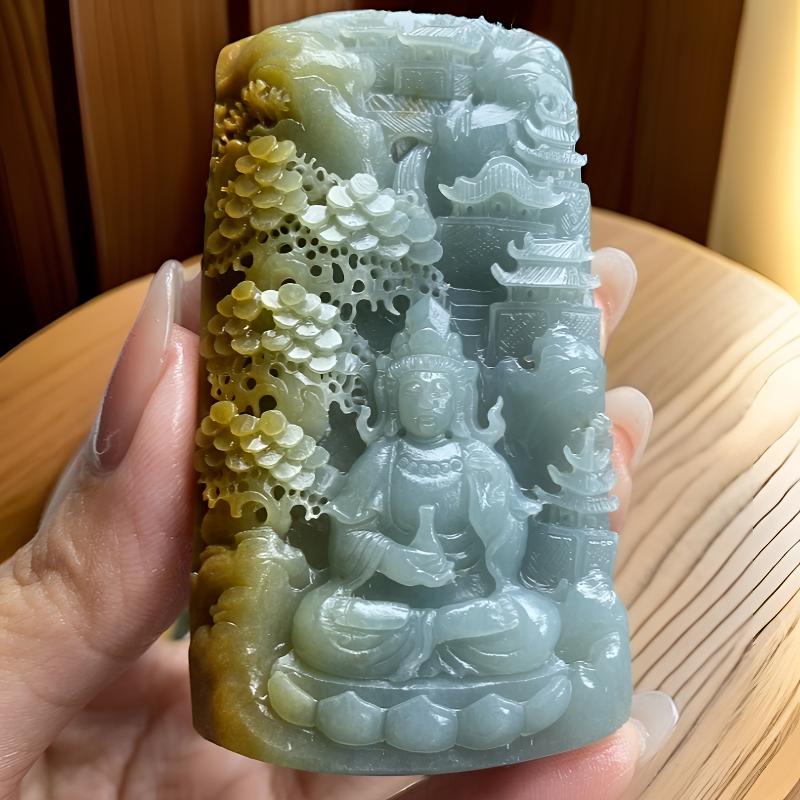 翡翠黄翡镂空山水观音毛货抛光3天 尺寸71*36*9.0mm