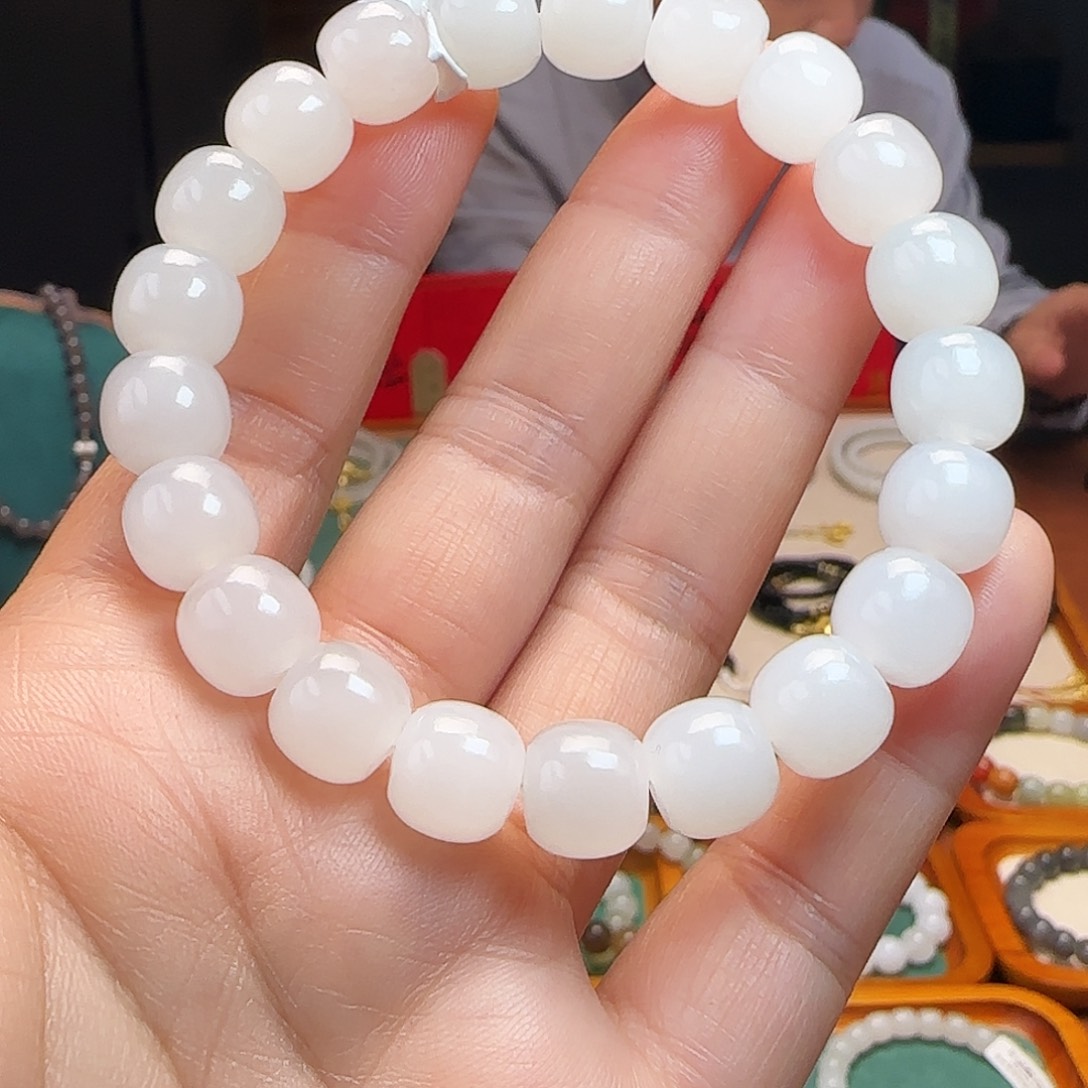 和田玉未镶嵌手链