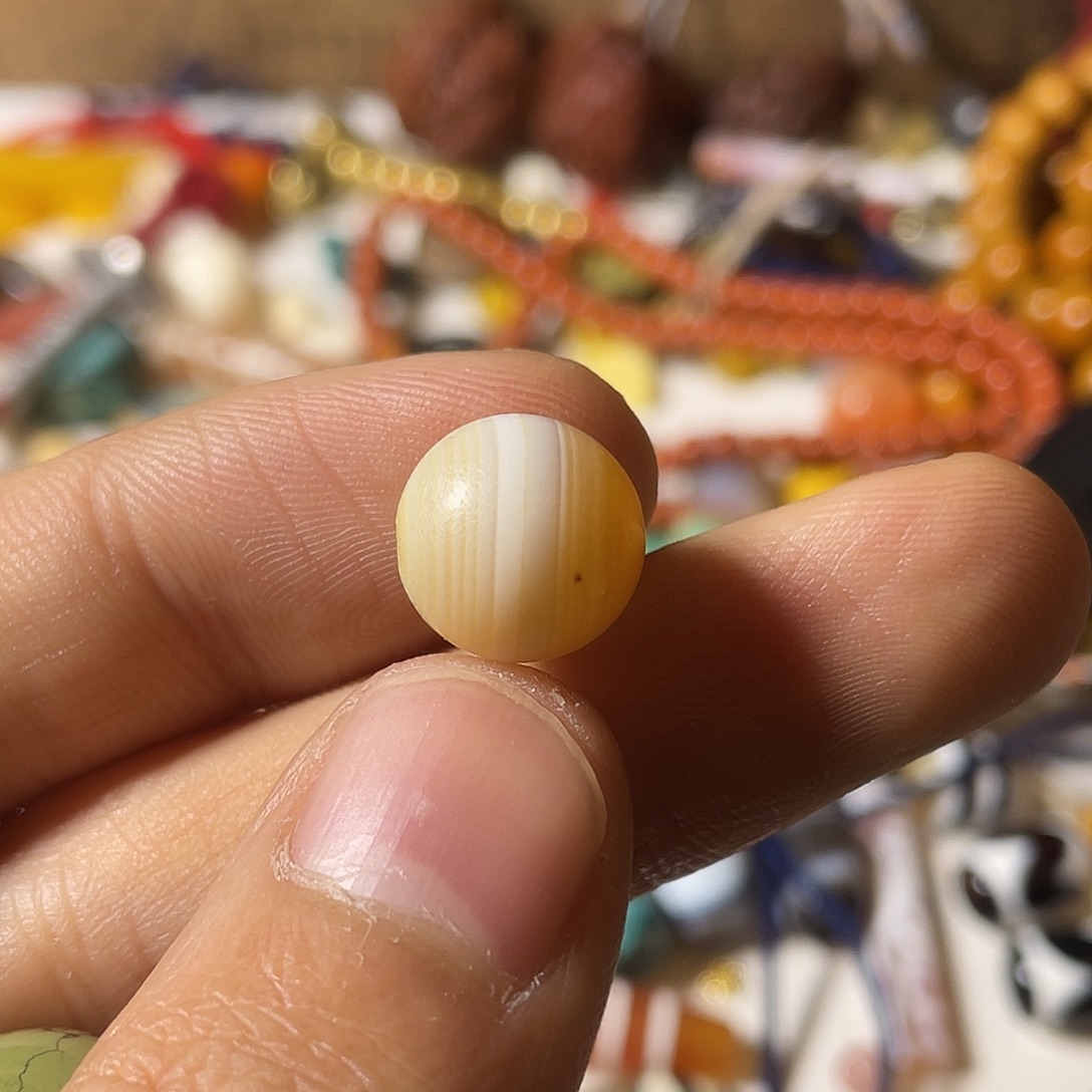 青***传白玉菩提吊坠珠子