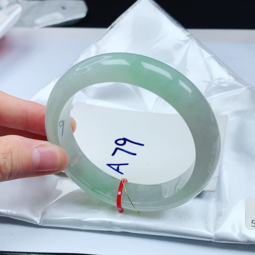 【闪购商品】翡翠手镯未镶嵌天然缅甸a货手镯57