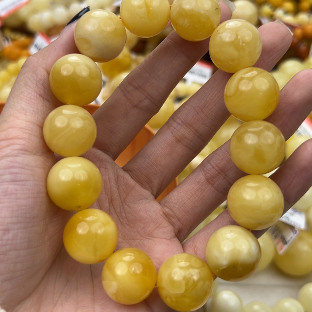 琥珀珠宝奇石未镶嵌