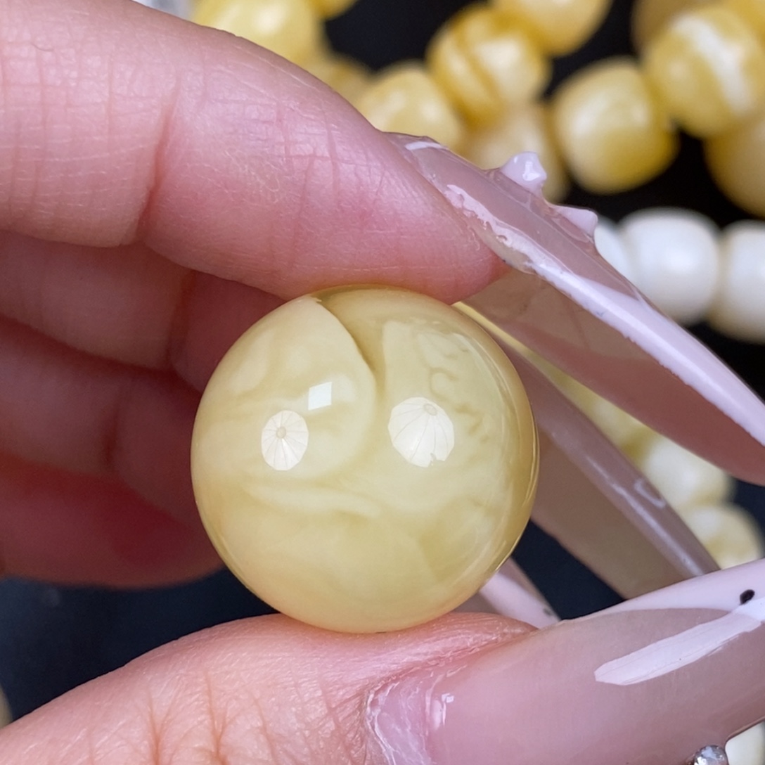 琥珀未镶嵌珠宝奇石206