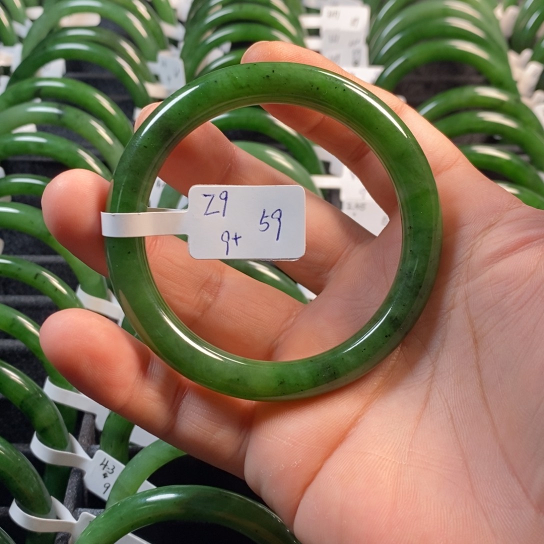 和田玉（碧玉）手镯未镶嵌59