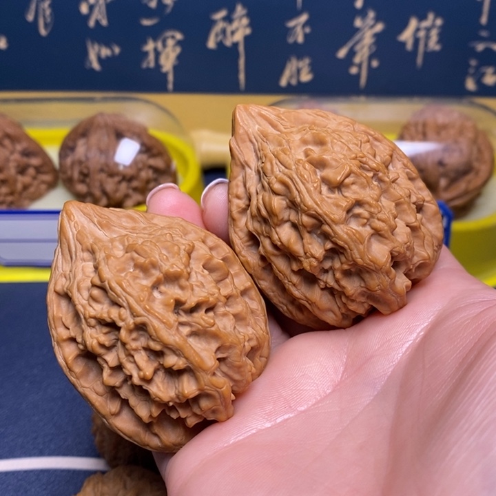 文玩核桃吊坠大沽石