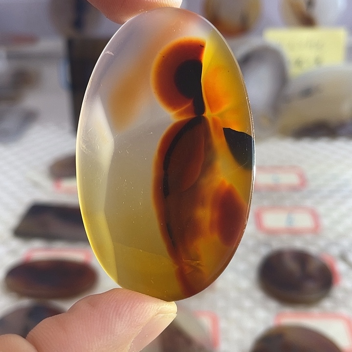 玛瑙/玉髓未镶嵌颈饰