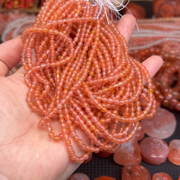 多***好南红玛瑙未镶嵌手链