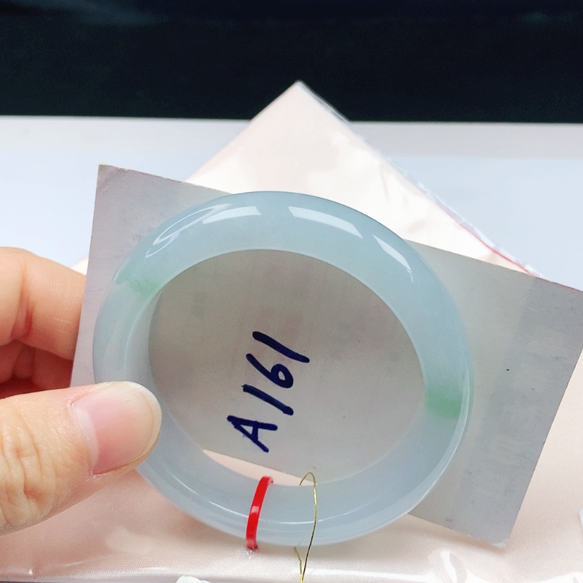 【闪购商品】翡翠手镯未镶嵌52➕圈口