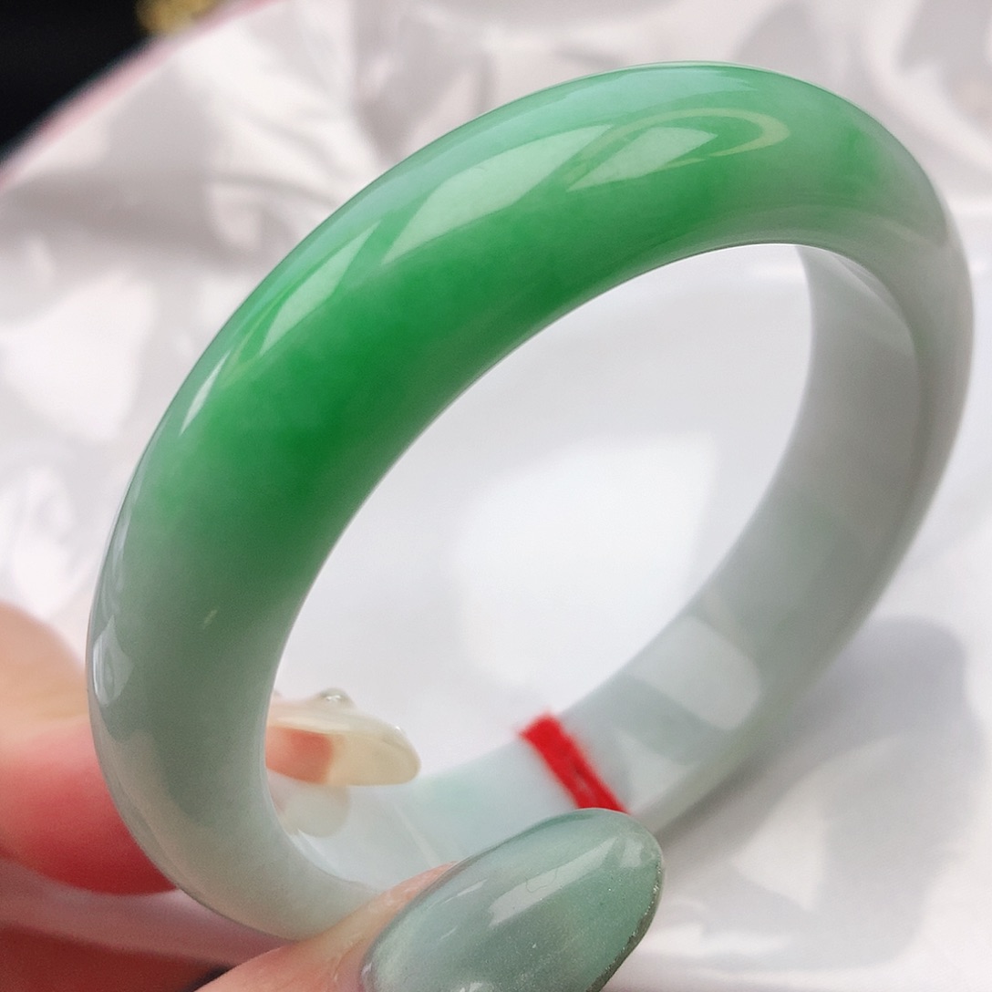 翡翠手镯未镶嵌51圈口882506