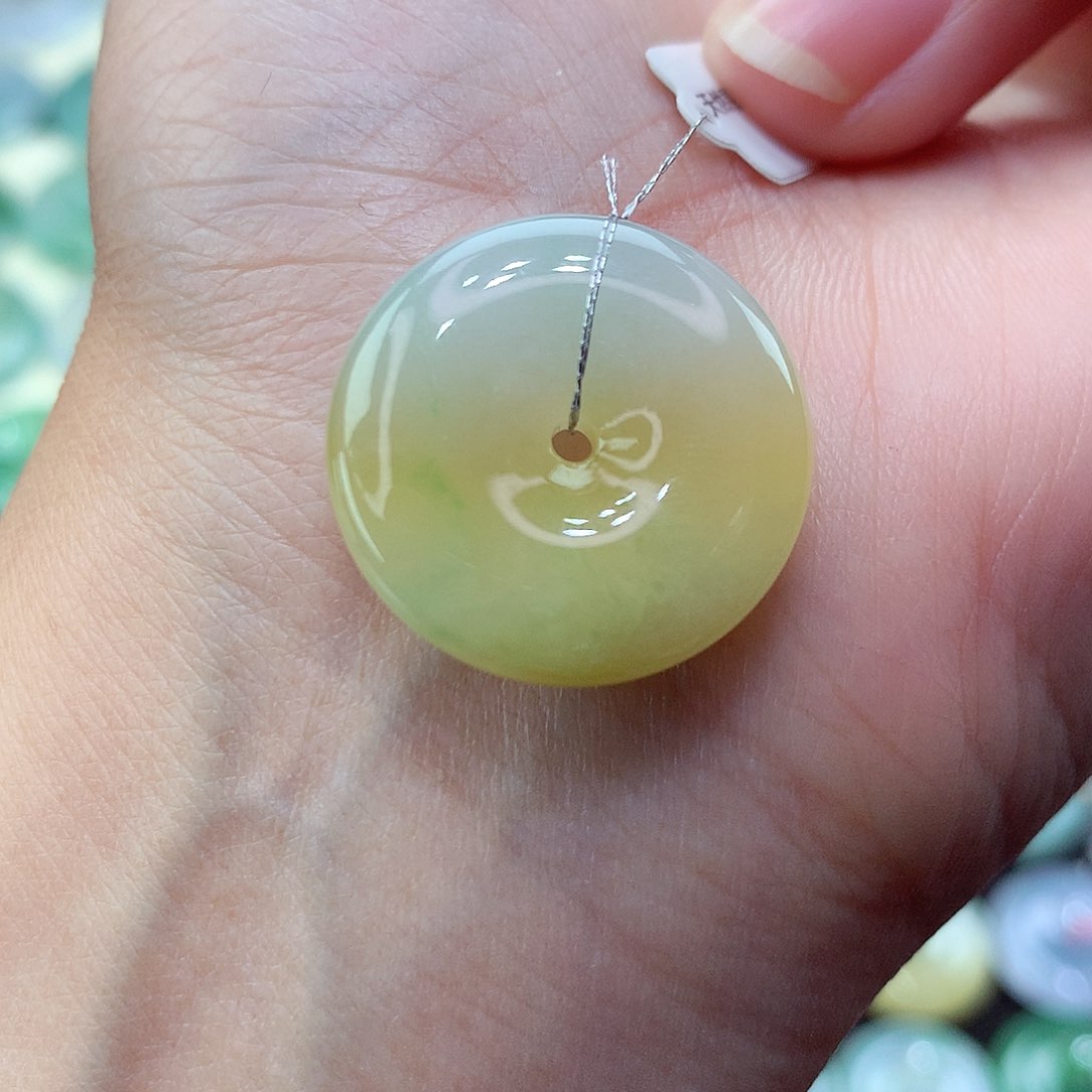 翡翠颈饰未镶嵌6尺寸22.3-5.9