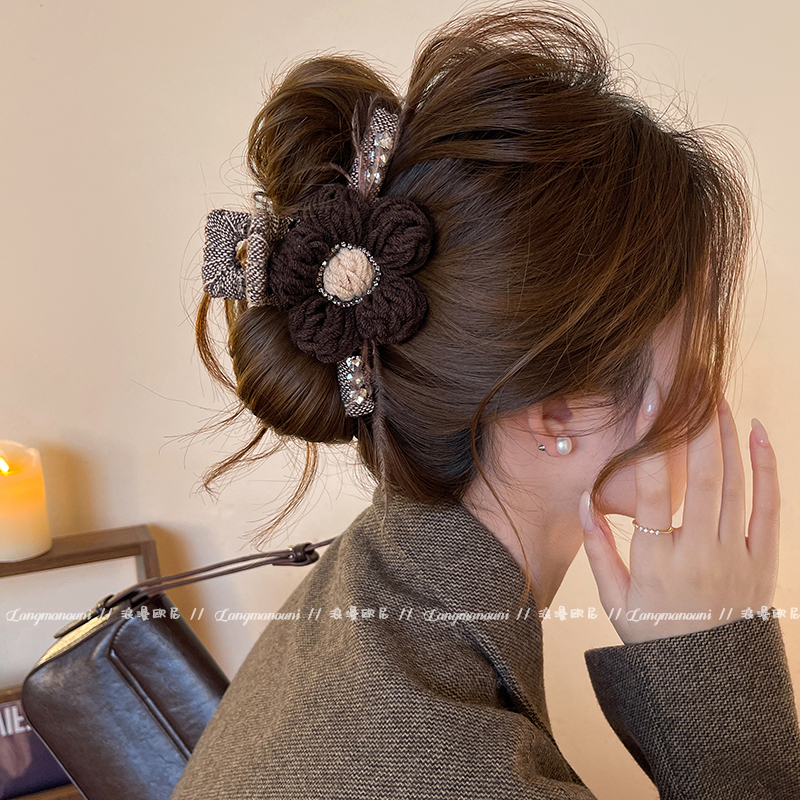 闪钻羽毛花朵抓夹AB面发夹女高级感2025新款鲨鱼夹大号后脑勺发饰