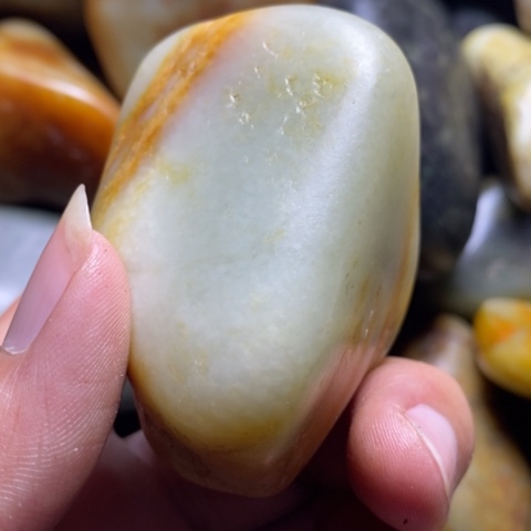 未镶嵌和田玉（糖玉）挂件