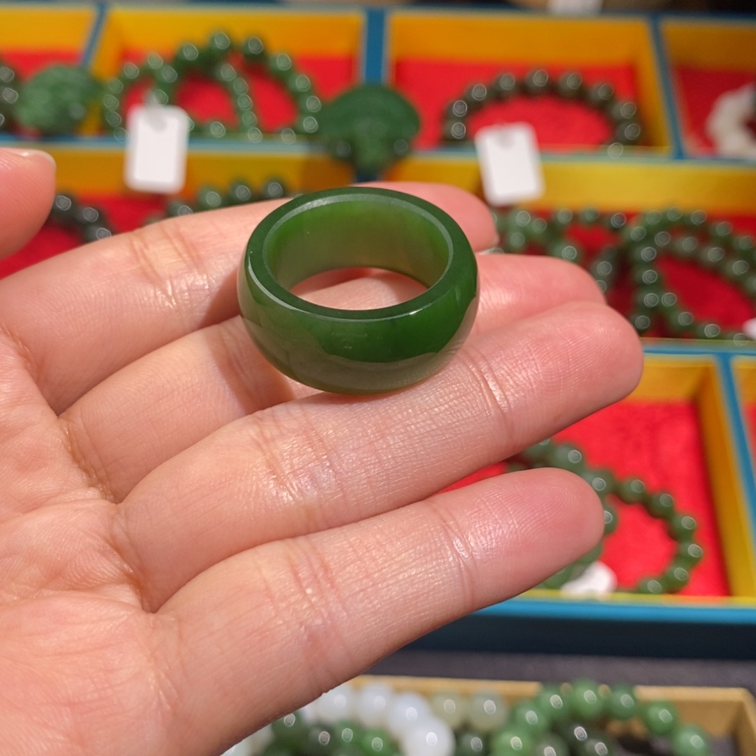 和田玉（碧玉）戒指未镶嵌20.5