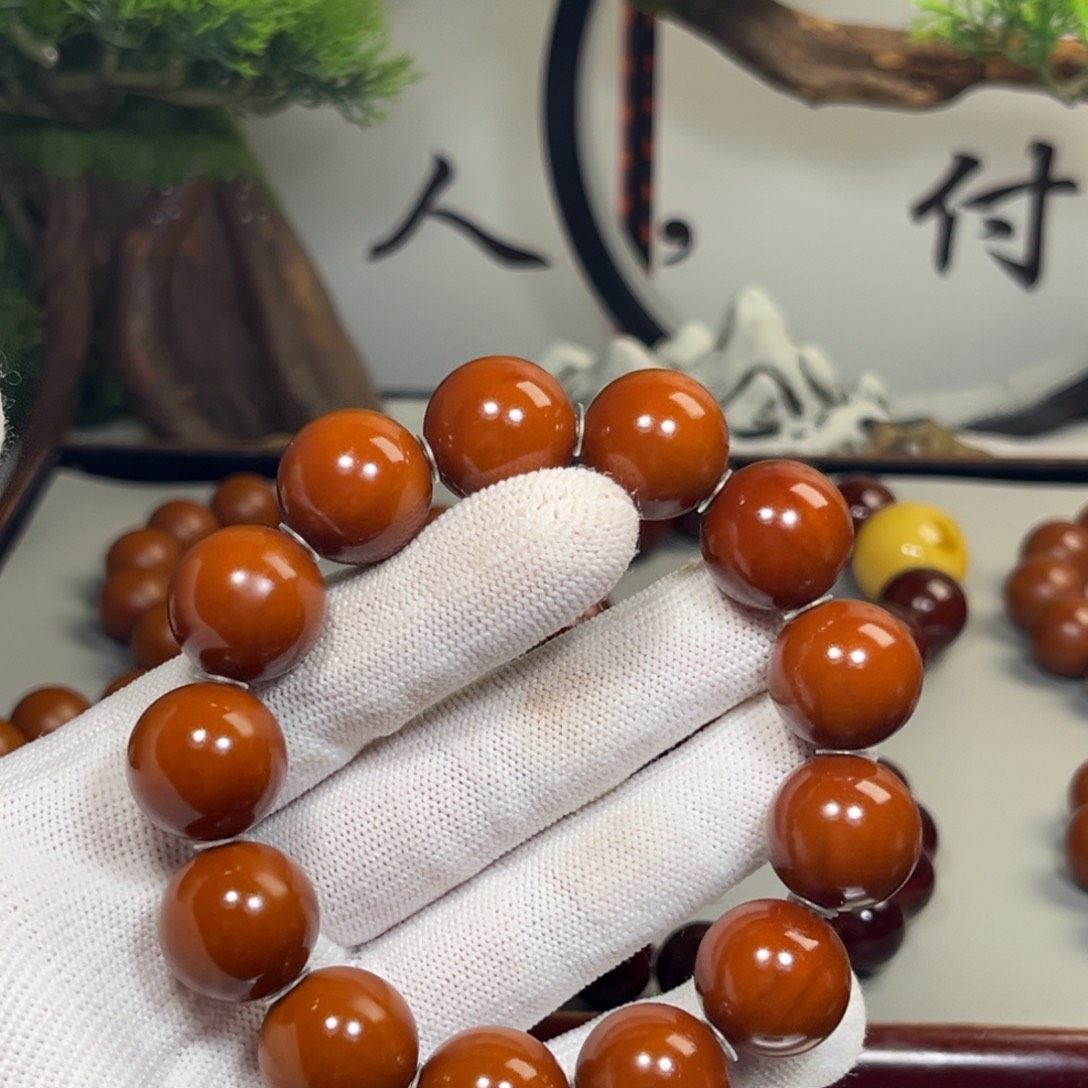 雷***雨橄榄核吊坠1.78树王铁核全品微瑕