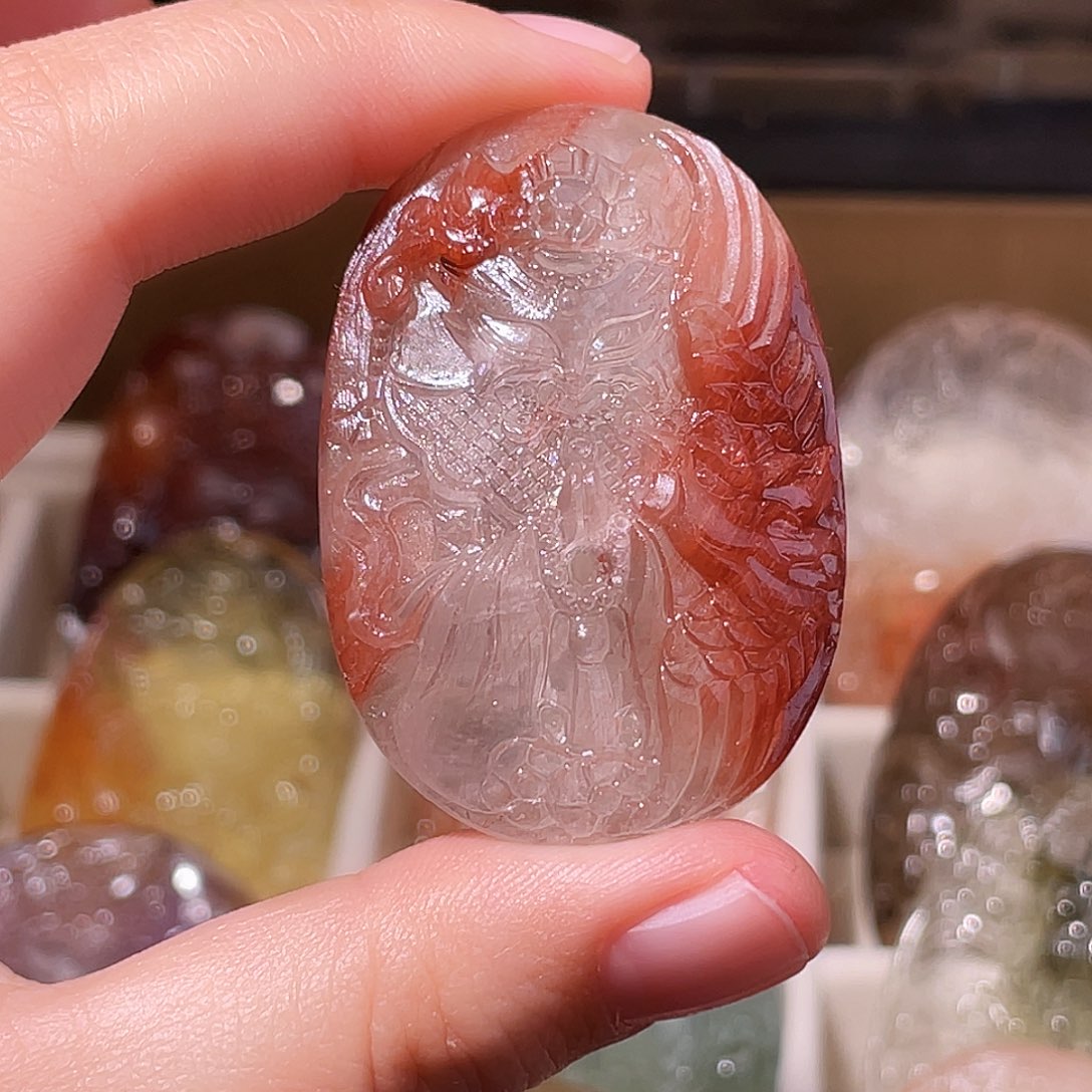 颈饰未镶嵌水晶红发