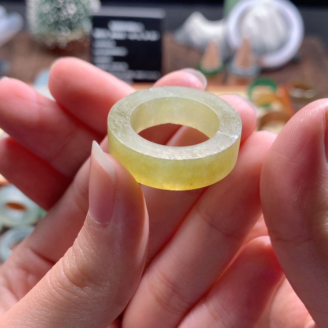 定制翡翠未镶嵌翡翠戒圈 冰黄 19-23