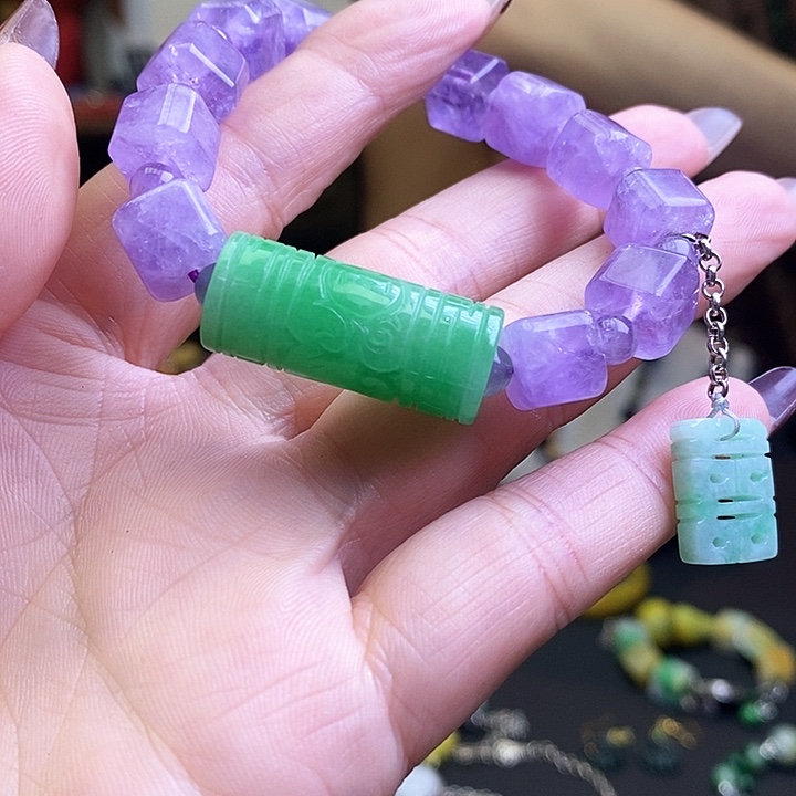 翡翠未镶嵌吊坠(赠链)紫**郁599