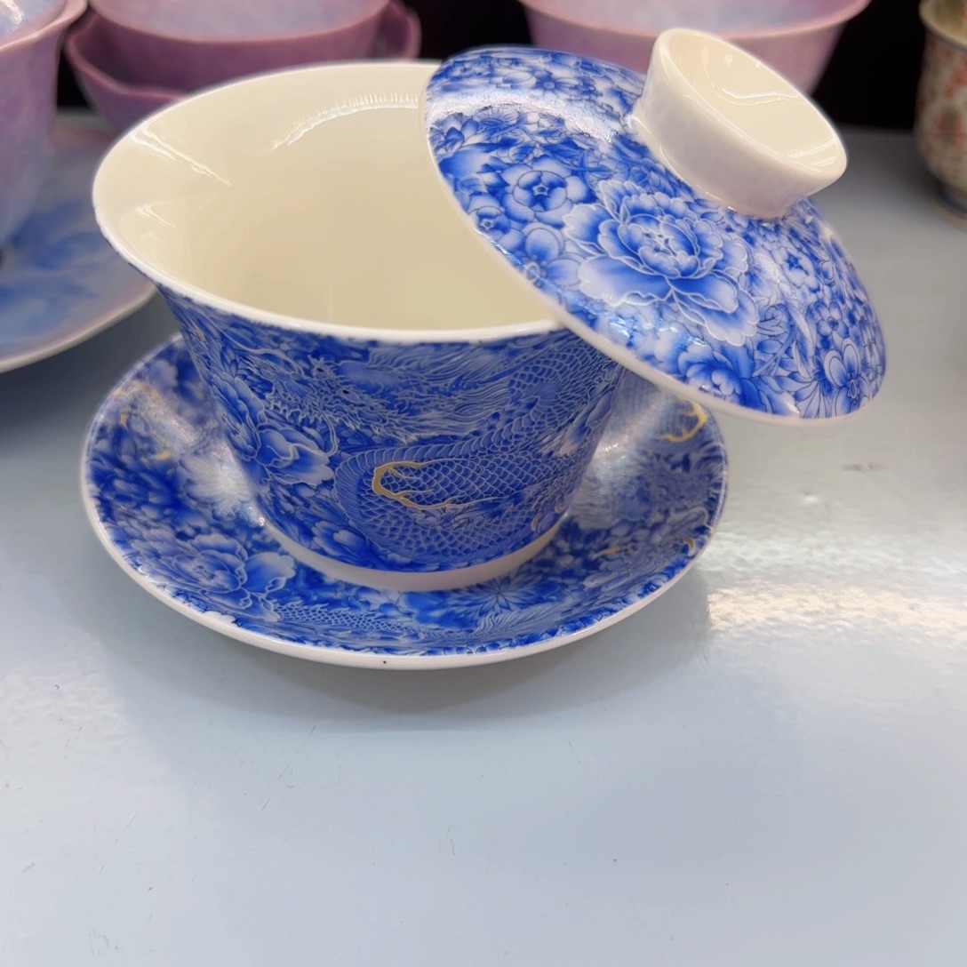 这些盖碗真好看！！！