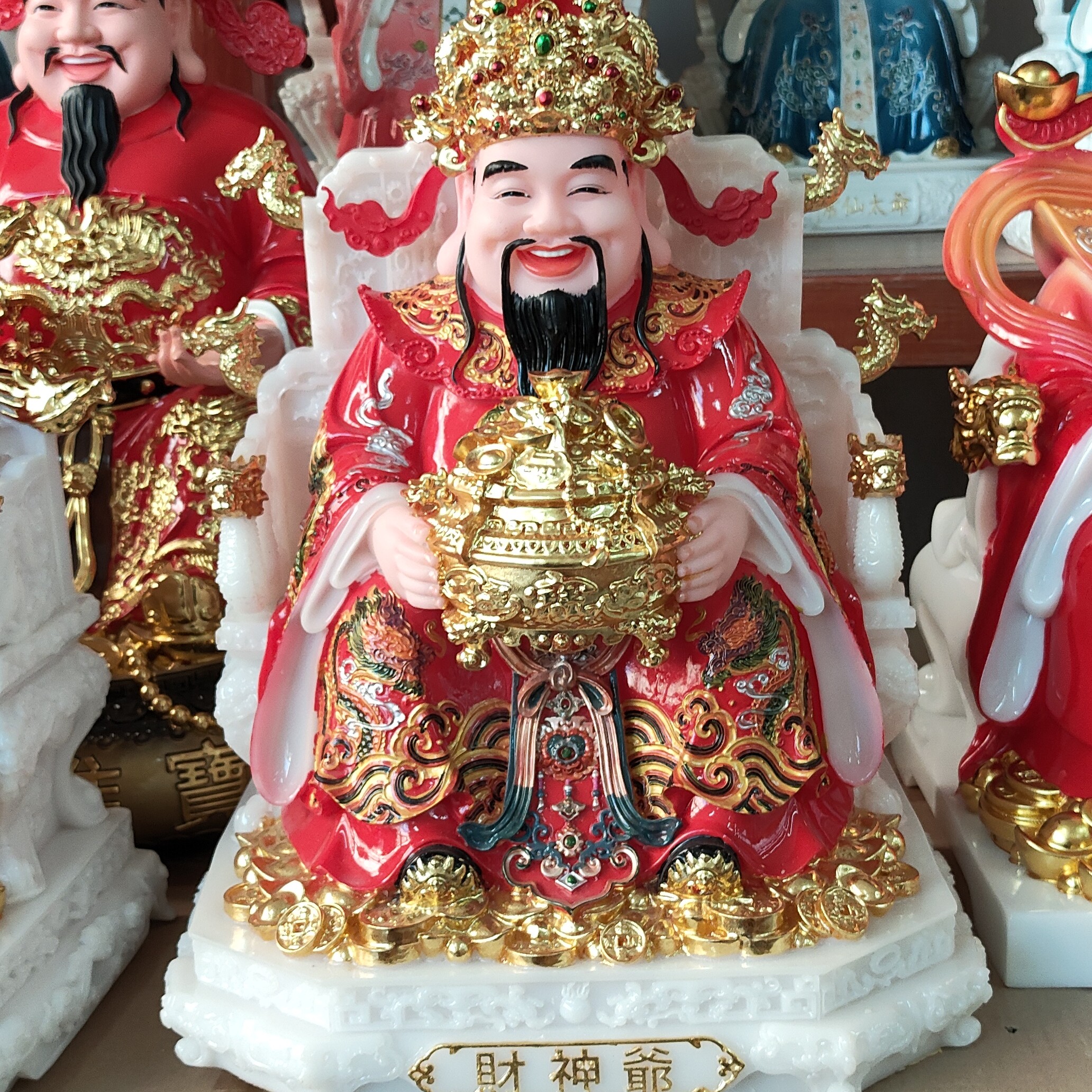 16寸合成汉白玉红衣白米爷爷