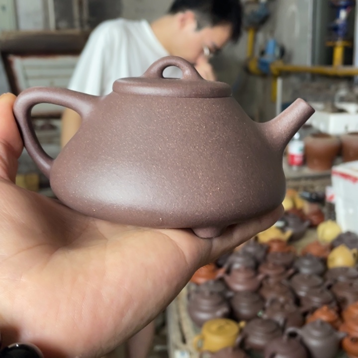 紫砂紫砂子冶石瓢。 天青。 （微暇