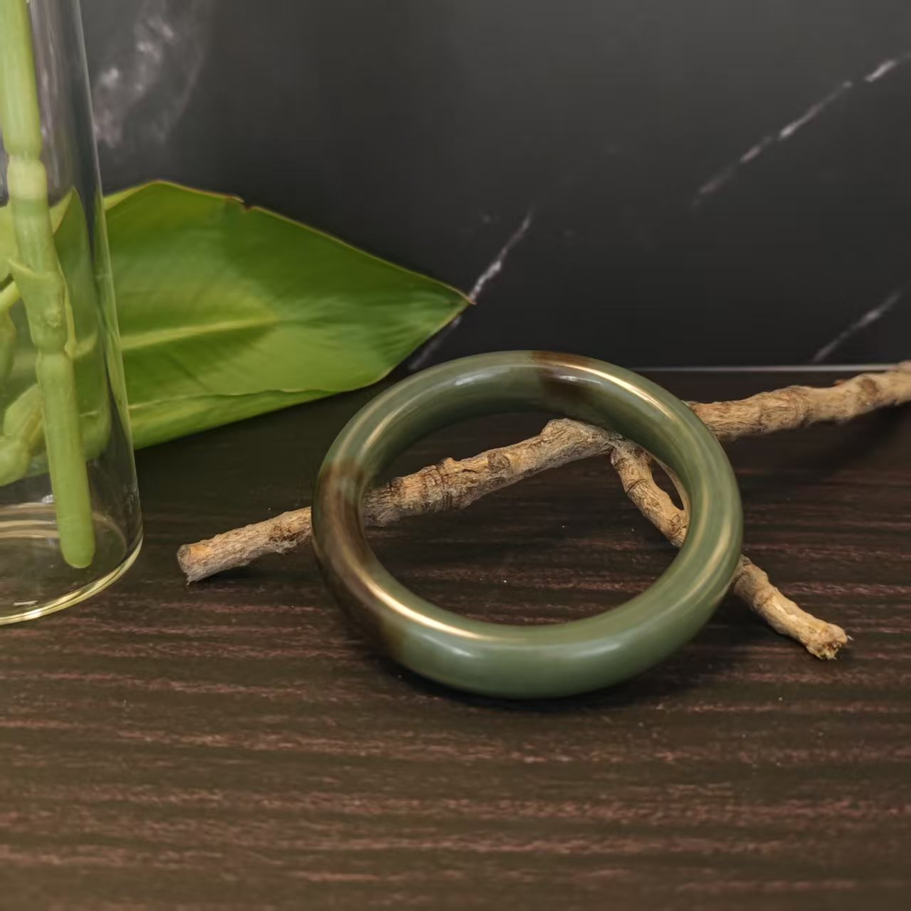 Q和田玉手镯卡53.4（0403）