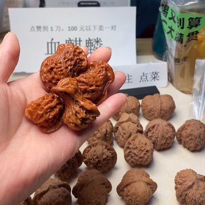 定***一吊坠文玩核桃犀牛和小鸟