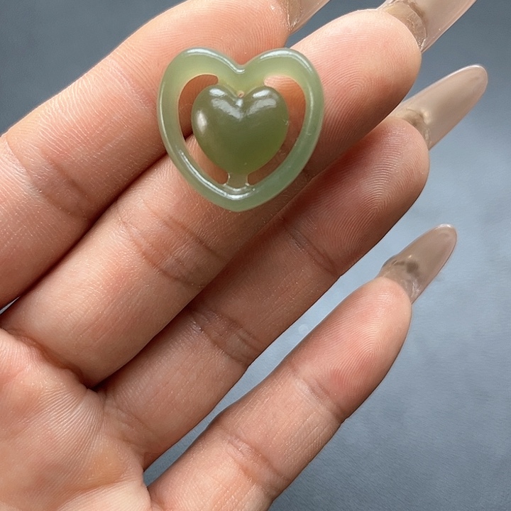 【闪购商品】颈饰未镶嵌和田玉