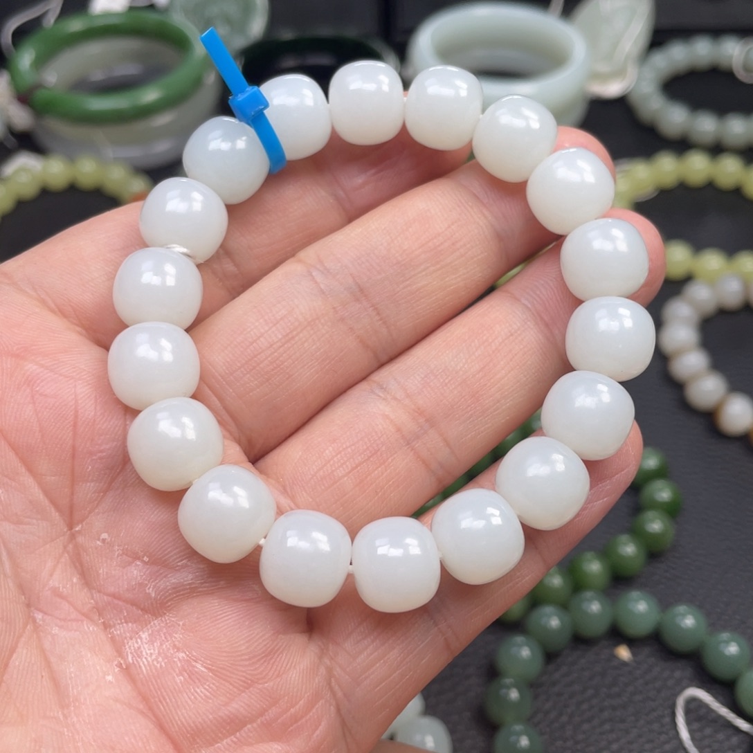 和田玉未镶嵌手链