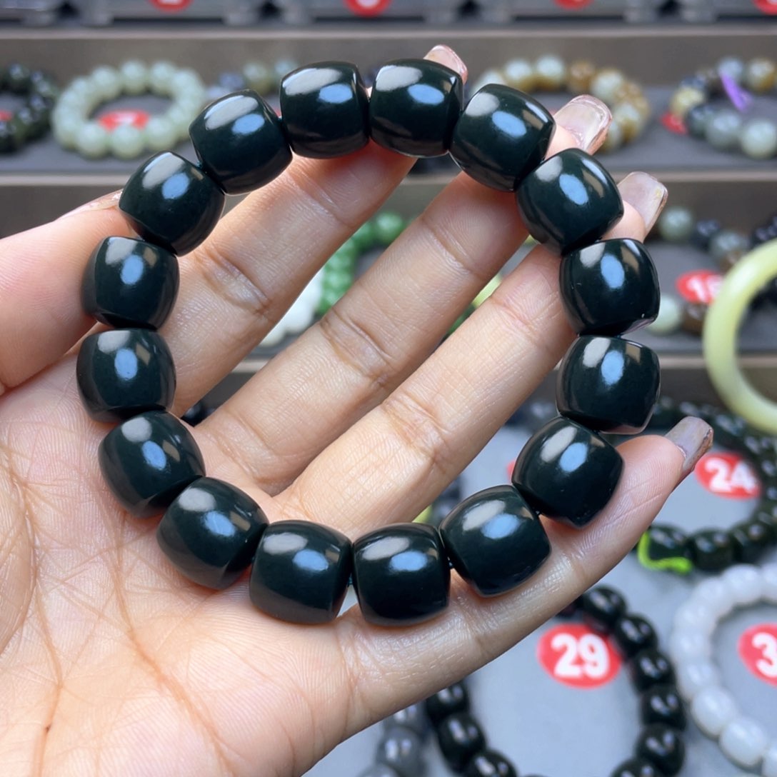 和田玉手链未镶嵌