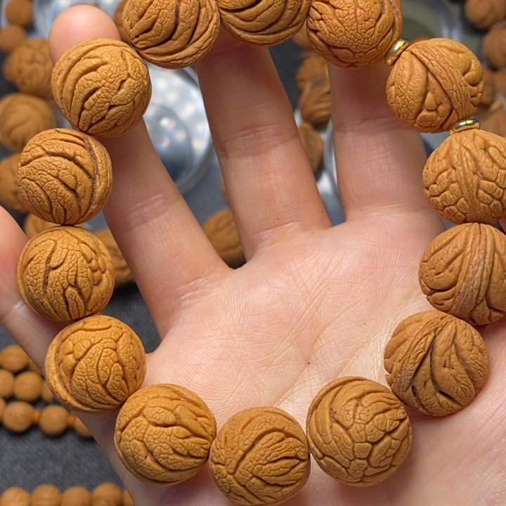 桃核吊坠秦岭山野生桃核