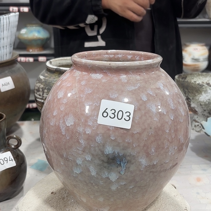 摆件高24，口10，瑕疵处理无孔，6303