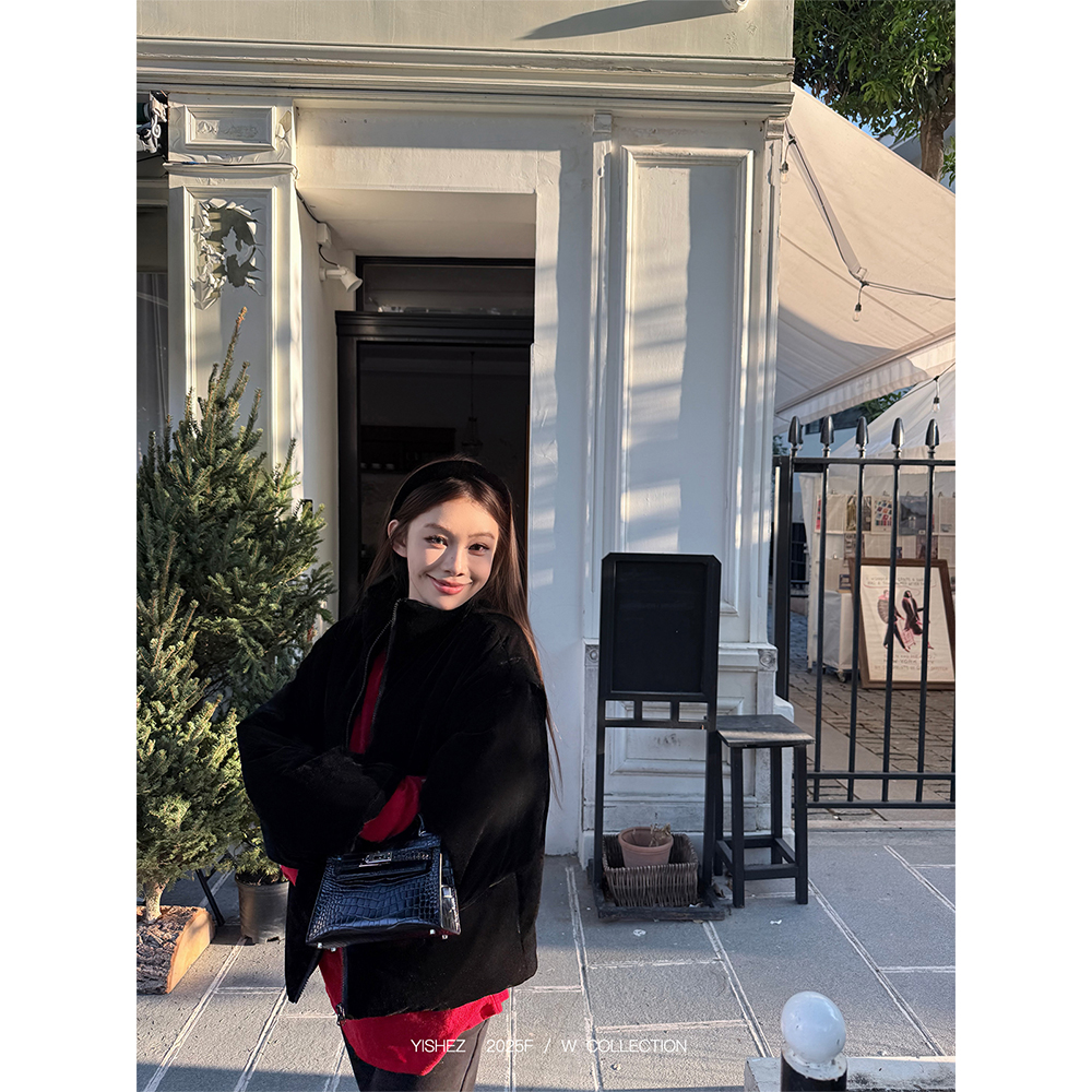 YISHEZ“黑丝绒雾”黑色立领可拆袖丝绒拉链马甲羽绒服质感外套