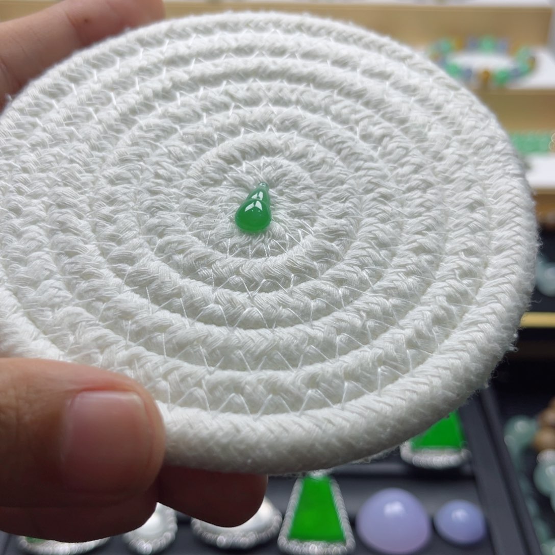 翡翠手串未镶嵌翡翠葫芦挂件未镶嵌