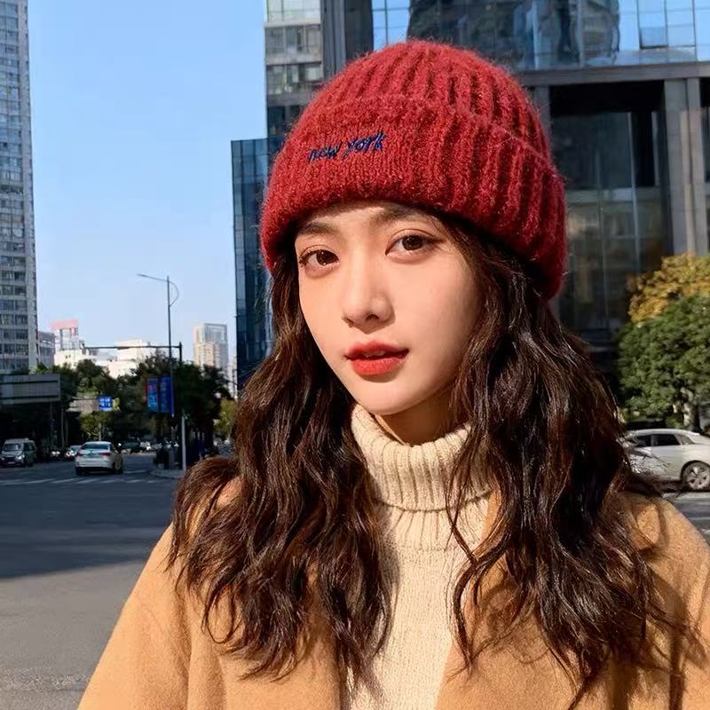 加厚毛线帽字母大头围针织帽女秋冬季保暖护耳毛线帽百搭冷帽刺绣