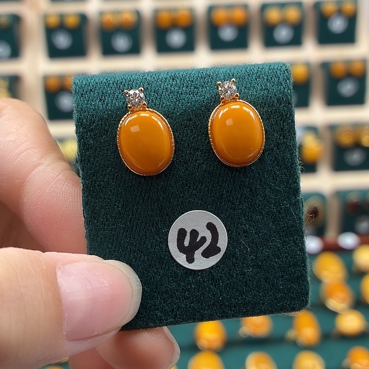 琥珀银S925镶嵌耳饰