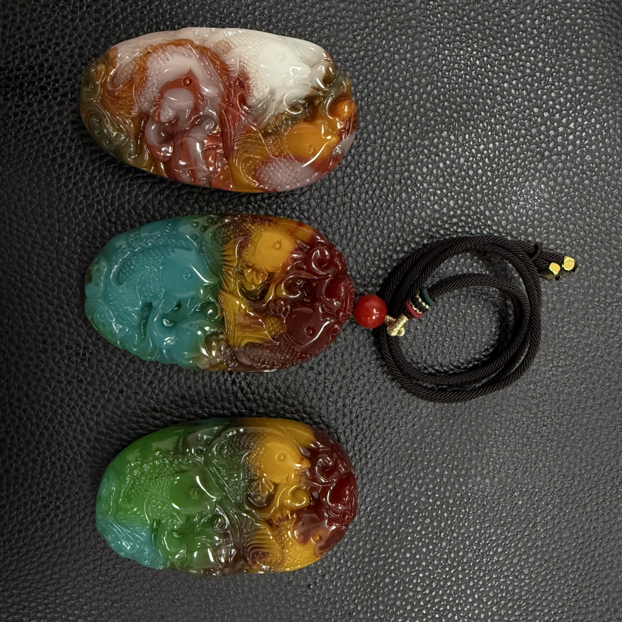  时尚雪山大三鱼吊坠（多样性拍一发一）