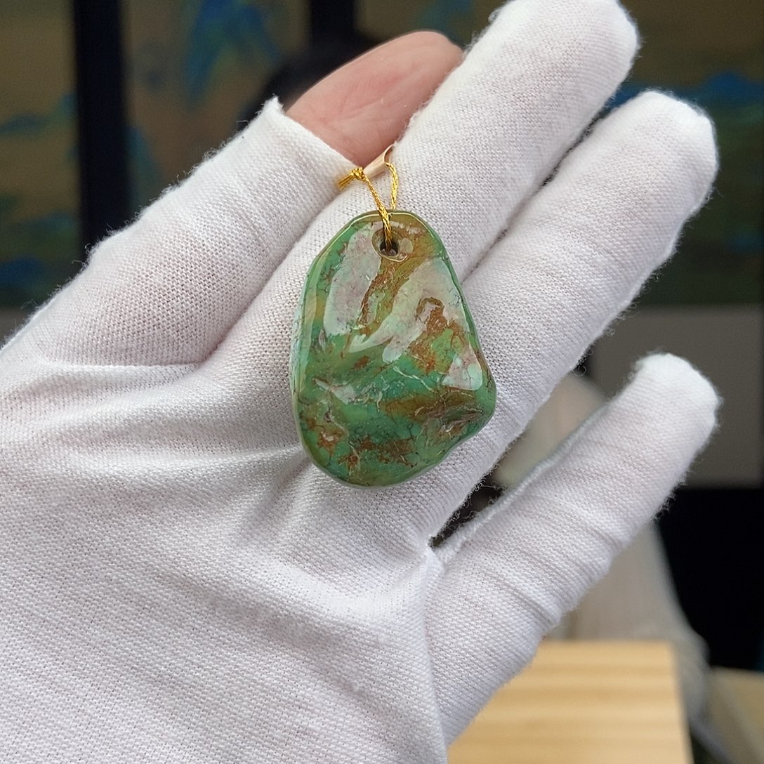 未镶嵌绿松石珠宝奇石