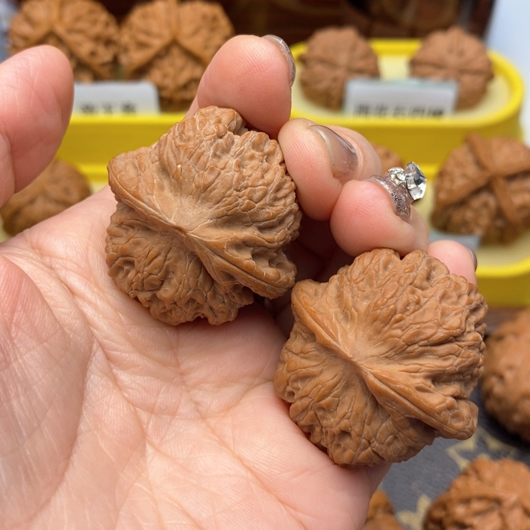 把件文玩核桃37尺精品平谷血麒麟