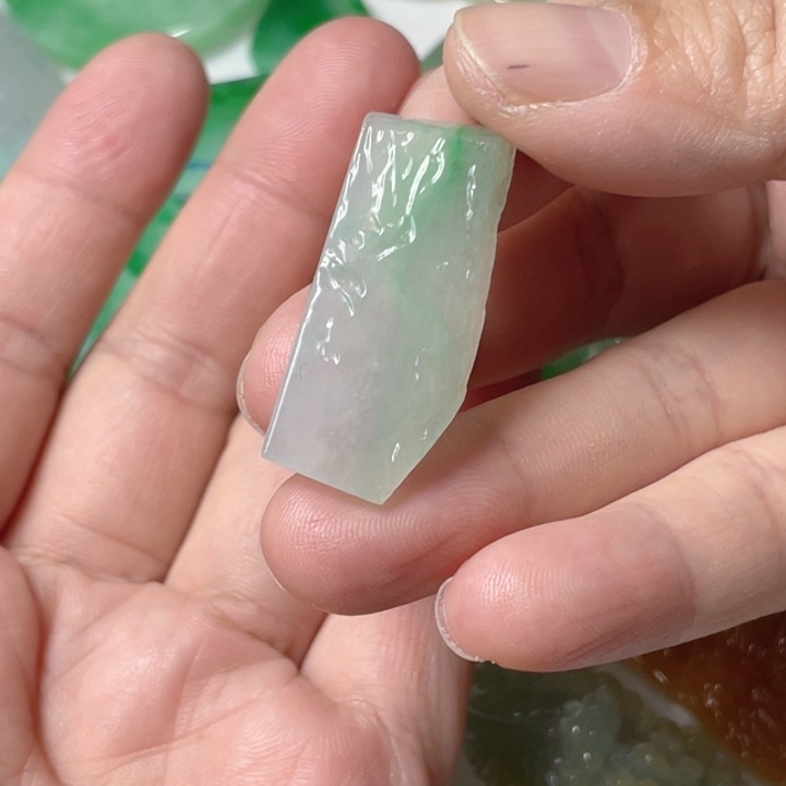 定制翡翠未镶嵌包工