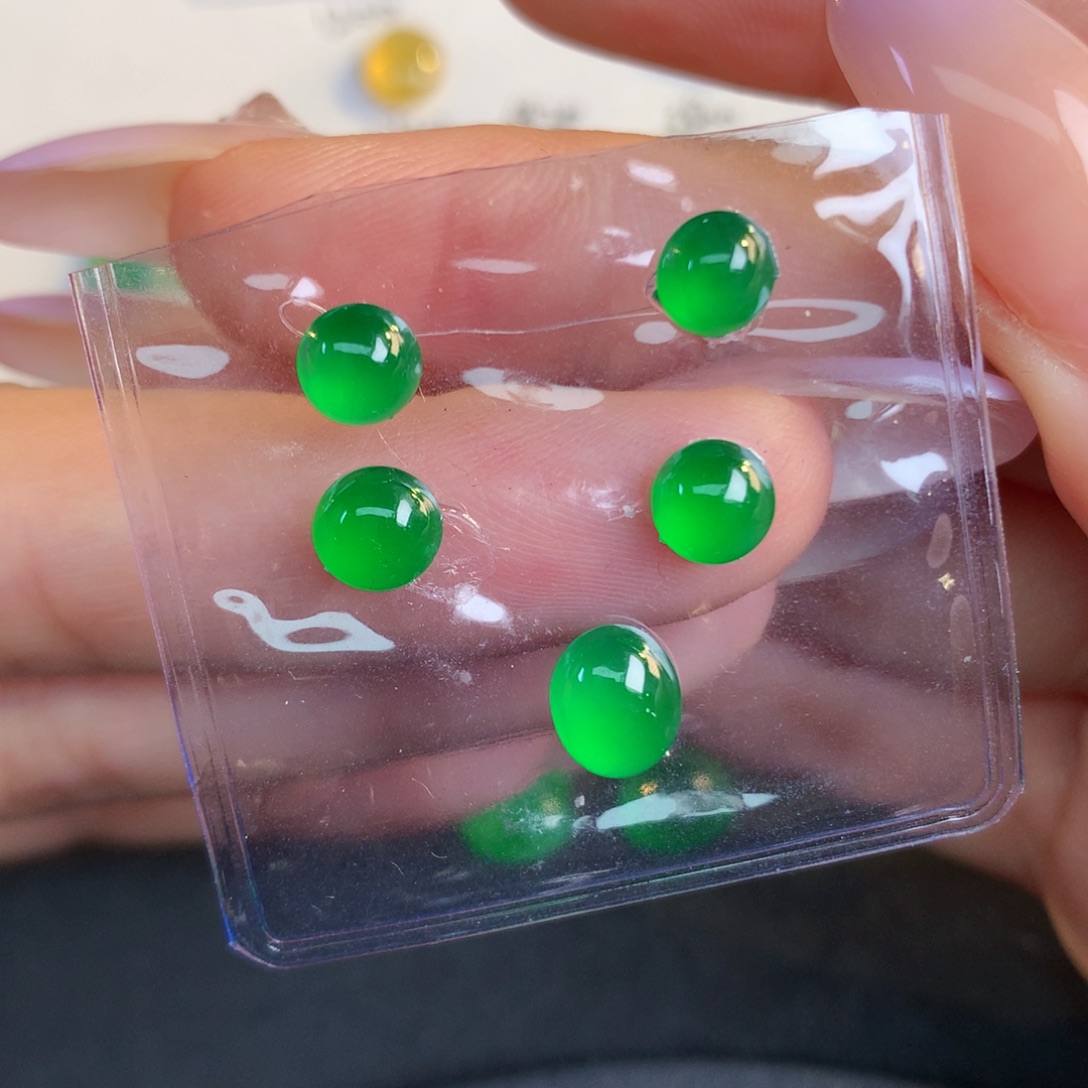 翡翠散珠翡翠翡翠7.2-6.1-3.3