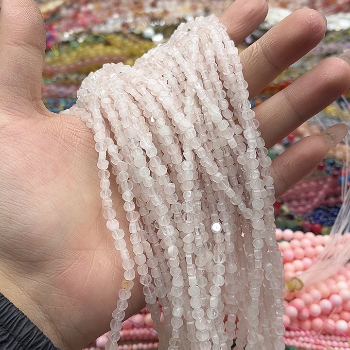 玛瑙/玉髓珠宝半成品未镶嵌2条4mm左右粉晶圆片