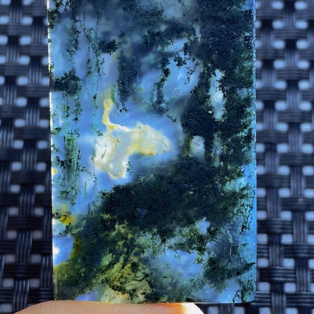 玛瑙/玉髓颈饰未镶嵌草**狼