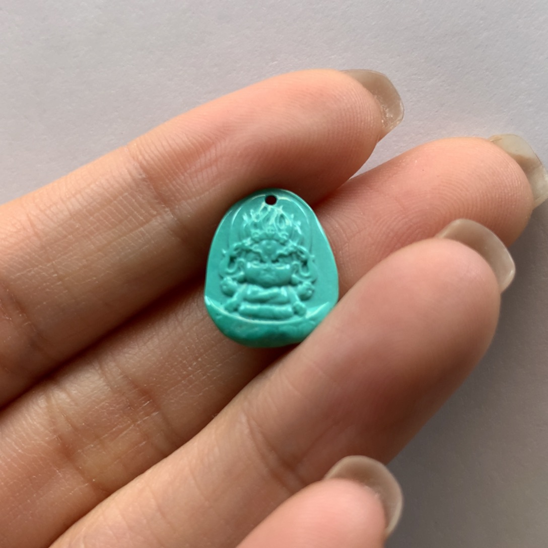 绿松石配饰未镶嵌
