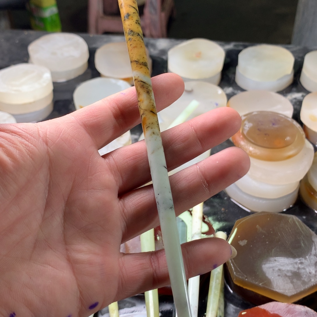 ****࿐蛇纹石玉未镶嵌发饰