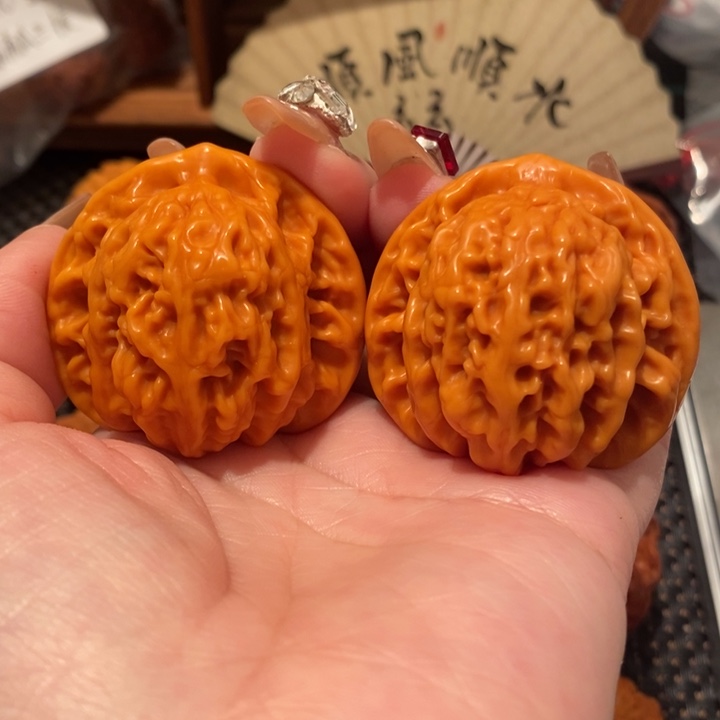 文玩核桃吊坠44玉化霞云岭701