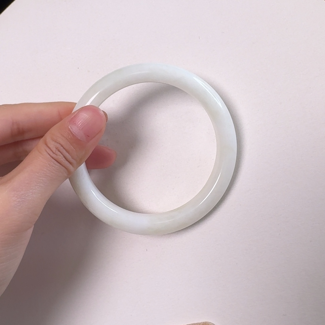 蓝田玉（蛇纹石化大理石玉）手镯未镶嵌小*！