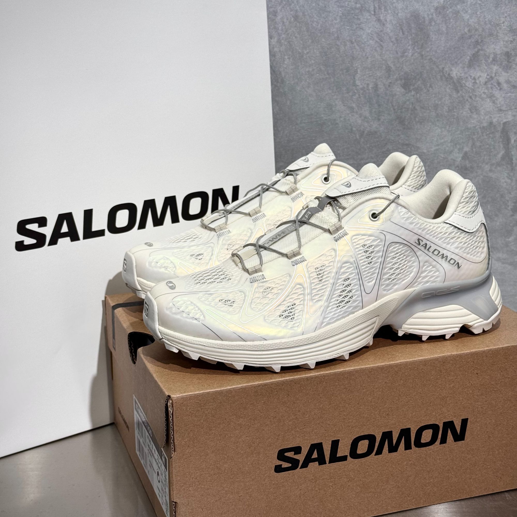SALOMON萨洛蒙XT-WHISPER VOID鎏光系列人鱼姬反光跑步鞋 477962