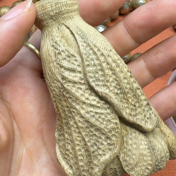 大叶紫檀（黑酸枝木类）
