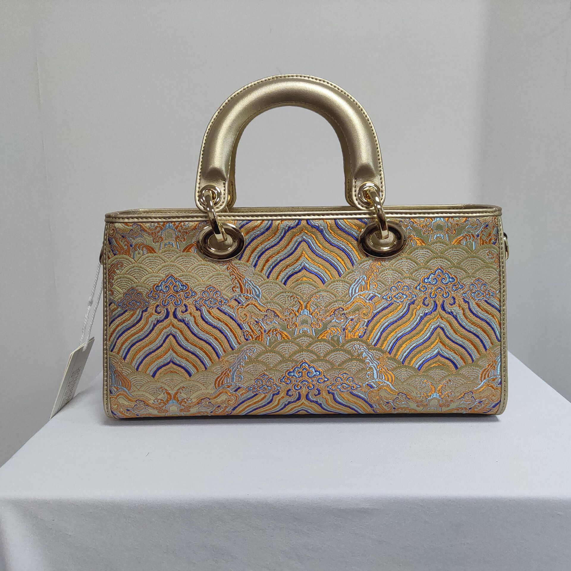 国风海浪宋锦手提横款戴妃包